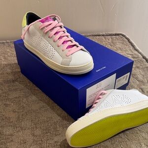 Italian P448 with extra laces size 36